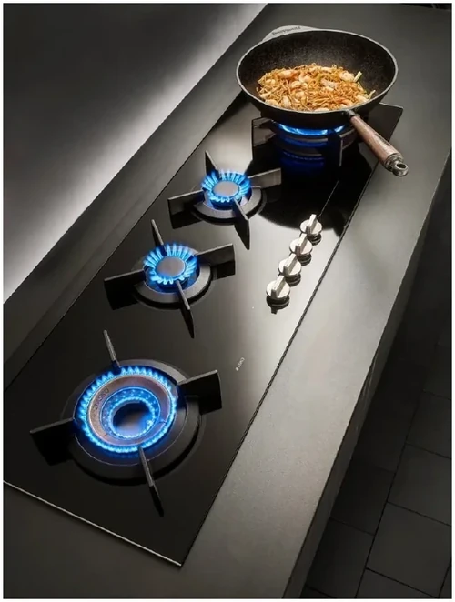 Gas cooktop installed in the residence